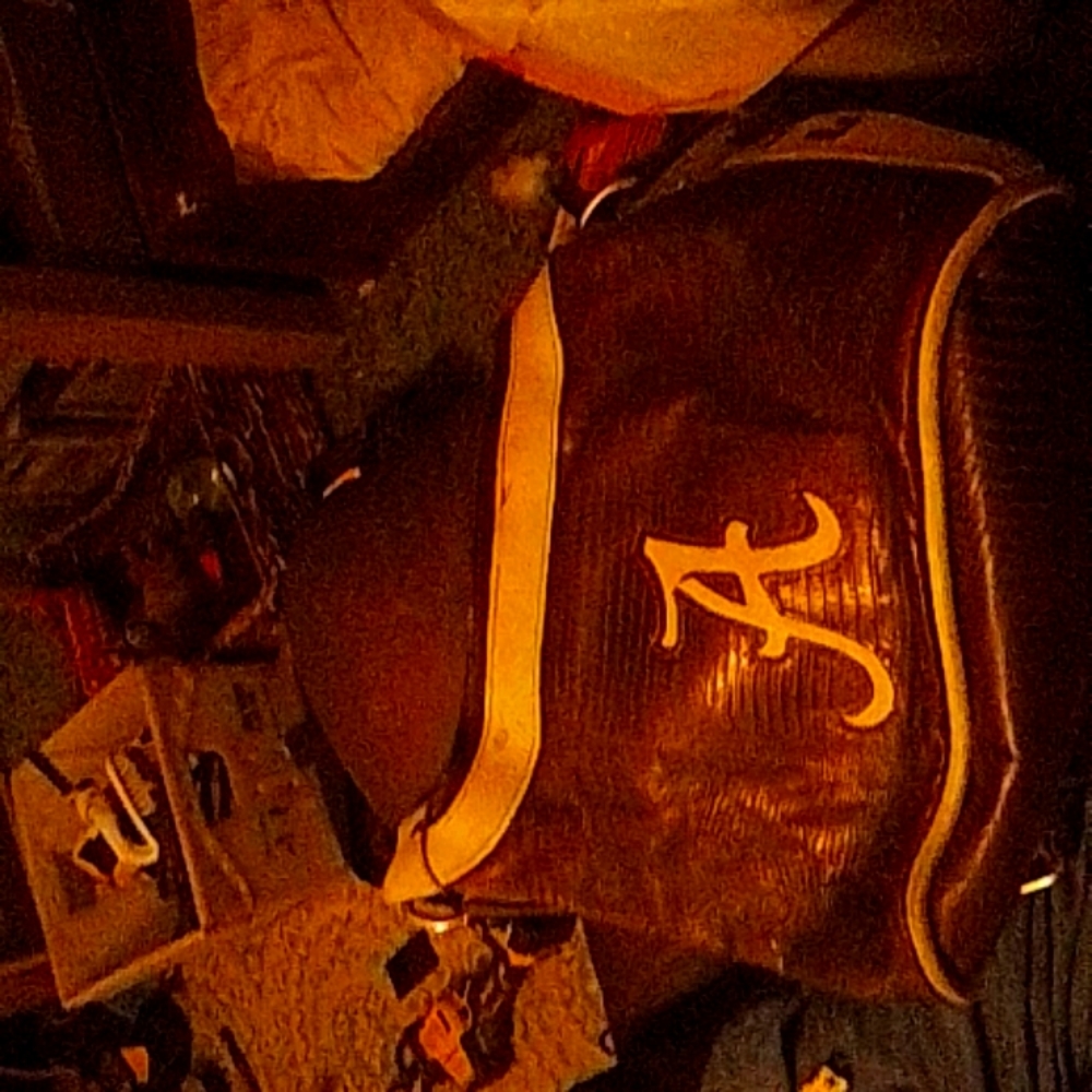 Vintage all leather Alabama Crimson Tide Leather purse